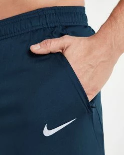 Nike Training Pantalon D'entraînement Pour Homme -Magasin De Mode 0341nz 451 pantalon d entrainement nike training bleu pour homme 0341nz 451 03