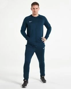 Nike Training Pantalon D'entraînement Pour Homme -Magasin De Mode 0341nz 451 pantalon d entrainement nike training bleu pour homme 0341nz 451 04