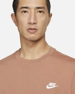 Nike Sportswear Club Marron Tee-shirt Pour Homme -Magasin De Mode ar4997 215 t shirt nike sportswear club marron homme ar4997 215 03