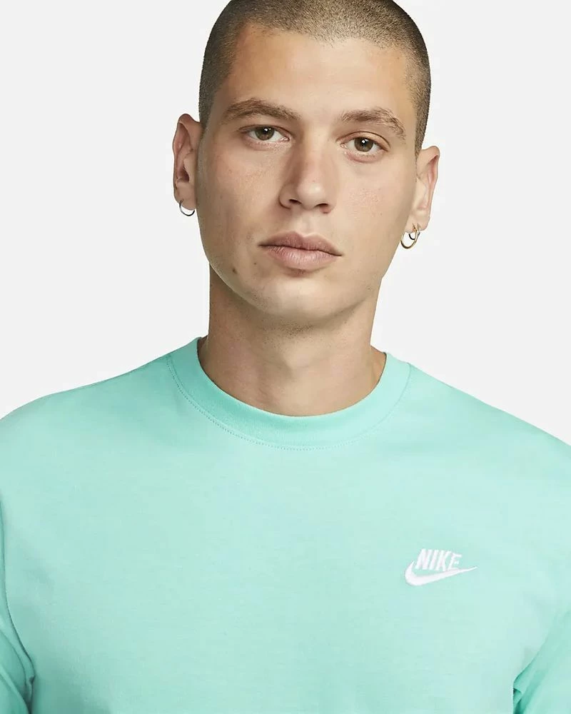 Nike Sportswear Club Vert Menthe Tee-shirt Pour Homme 3 Nike Sportswear Club Vert Menthe Tee-shirt Pour Homme – Image 3