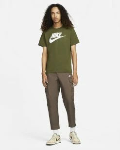 Nike Sportswear Vert Brut Tee-shirt Pour Homme -Magasin De Mode ar5004 327 tee shirt nike sportswear vert kaki pour homme ar5004 327 04
