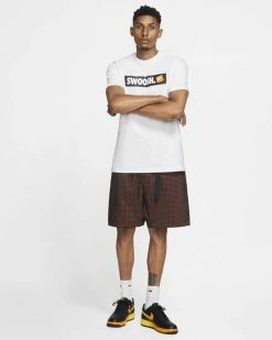 Nike Sportswear Swoosh Tee-shirt Pour Homme -Magasin De Mode ar5027 100 tee shirt nike sportswear blanc pour homme ar5027 100 06