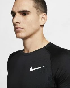 Nike Pro Noir Sous-maillot Pour Homme 28 Nike Pro Noir Sous-maillot Pour Homme -Magasin De Mode bv5631 010 maillot nike pro noir homme bv5631 010 05 1