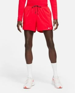 Nike Flex Stride Short Pour Homme -Magasin De Mode cj5453 657 short nike flex stride rouge pour homme cj5453 657 03 1