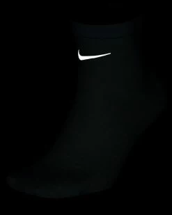 Nike Spark Lightweight Chaussettes Pour Homme 5 Nike Spark Lightweight Chaussettes Pour Homme -Magasin De Mode ct8933 100 chaussettes nike spark lightweight ct8933 100 03