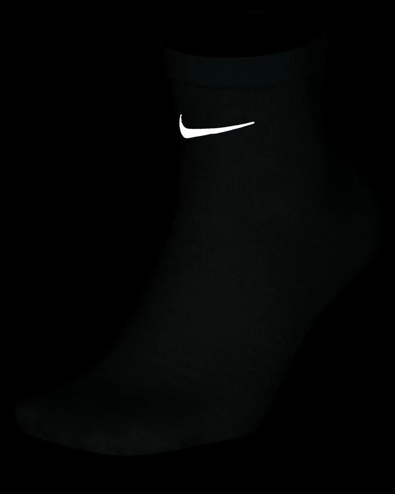 Nike Spark Lightweight Chaussettes Pour Homme 3 Nike Spark Lightweight Chaussettes Pour Homme – Image 3