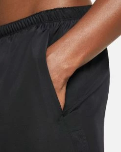 Nike Challenger Noir Short Pour Homme -Magasin De Mode cz9064 010 short nike challenger noir pour homme cz9064 010 05