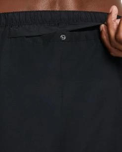 Nike Challenger Noir Short Pour Homme -Magasin De Mode cz9064 010 short nike challenger noir pour homme cz9064 010 07