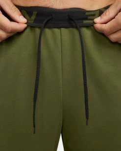 Nike Dri-FIT Short De Training Pour Homme -Magasin De Mode dd1887 327 short de training nike dri fit pour homme dd1887 327 05 1