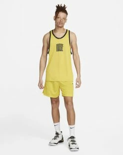 Nike Basketball Dri-FIT Jaune Débardeur Pour Homme -Magasin De Mode dh7136 709 debardeur de basket nike dri fit pour homme dh7136 709 04
