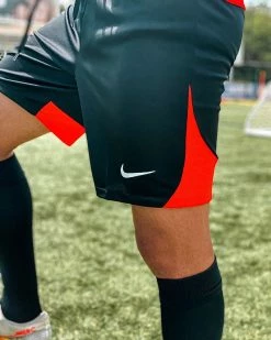 Nike Academy Pro Noir & Rouge Short Pour Homme 7 Nike Academy Pro Noir & Rouge Short Pour Homme -Magasin De Mode dh9236 013 1 grasse0422 3