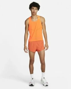 Nike Dri-FIT ADV AeroSwift Orange Débardeur De Running Pour Homme 11 Nike Dri-FIT ADV AeroSwift Orange Débardeur De Running Pour Homme -Magasin De Mode dm4624 803 haut de course aeroswift pour homme dm4624 803 06 1