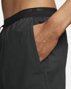 Nike Dri-FIT Stride Noir Short De Running Pour Homme 11 Nike Dri-FIT Stride Noir Short De Running Pour Homme -Magasin De Mode dm4759 010 short de running dri fit stride pour homme dm4759 010 04 1