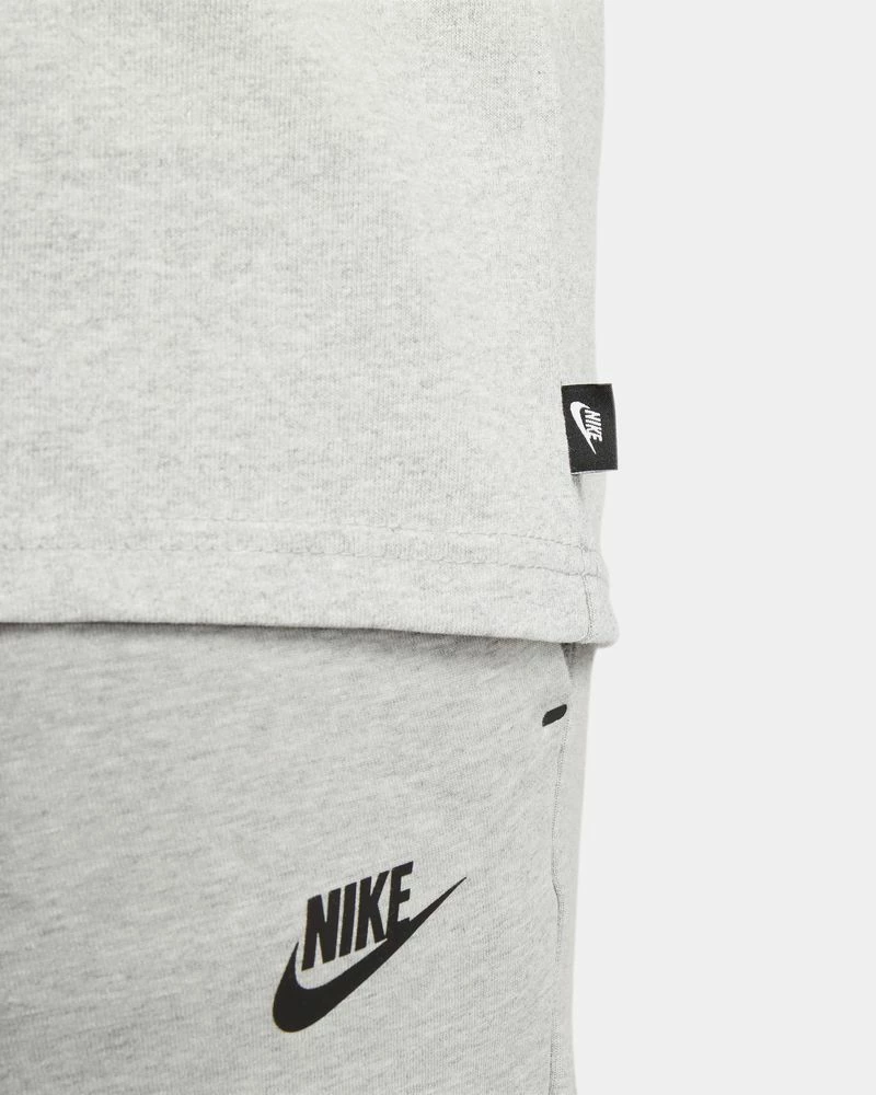 Nike Sportswear Premium Essentials Gris Tee-shirt Pour Homme 10 Nike Sportswear Premium Essentials Gris Tee-shirt Pour Homme – Image 10