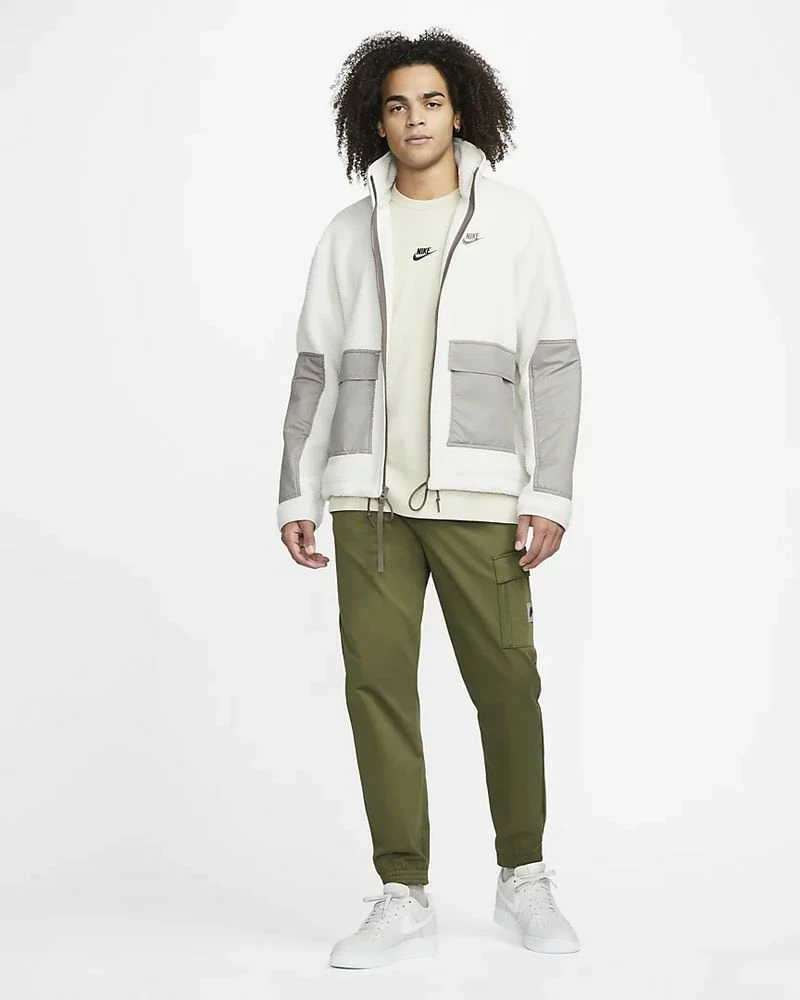 Nike Sportswear Premium Essentials Marron Tee-shirt Pour Homme 5 Nike Sportswear Premium Essentials Marron Tee-shirt Pour Homme – Image 5