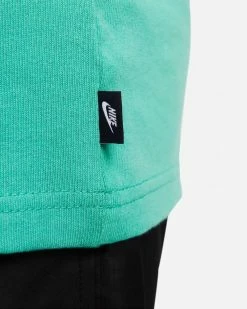 Nike Sportswear Premium Essentials Turquoise Tee-shirt Pour Homme 10 Nike Sportswear Premium Essentials Turquoise Tee-shirt Pour Homme -Magasin De Mode do7392 392 tee shirt nike sportswear essentials homme do7392 392 05