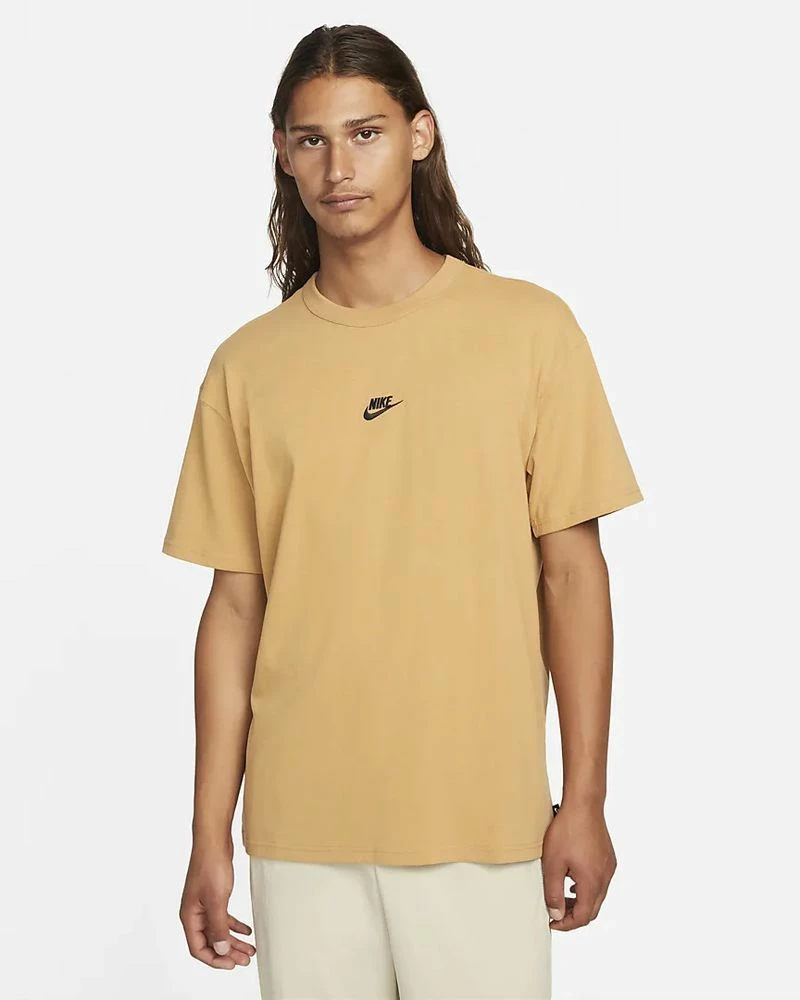 Nike Sportswear Premium Essentials Orange Tee-shirt Pour Homme 1 Nike Sportswear Premium Essentials Orange Tee-shirt Pour Homme
