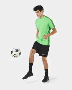 Nike Academy 23 Short Pour Homme -Magasin De Mode dr1360 010 short nike academy 23 pour homme dr1360 010 04 1
