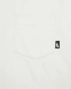 Nike Club Beige Chemise Pour Homme -Magasin De Mode dx0898 104 haut nike club pour homme dqx0898 104 04