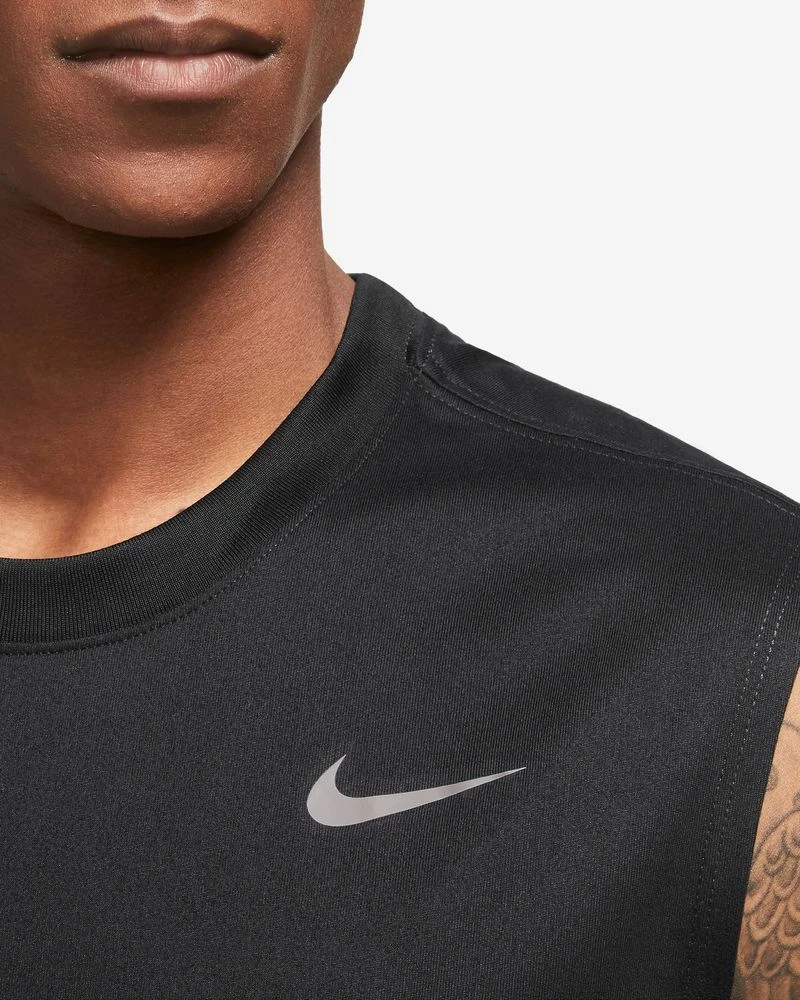 Nike Dri-FIT Legend Tee-shirt Sans Manche Pour Homme 3 Nike Dri-FIT Legend Tee-shirt Sans Manche Pour Homme – Image 3