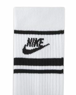 Nike Sportswear Everyday Essential Blanc & Noir Lot De 3 Paires De Chaussettes -Magasin De Mode dx5089 103 chaussettes nike sportswear everyday essential dx5089 103 04