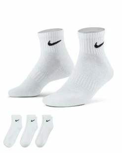 Nike Everyday Cushioned Blanc Lot De 3 Paires De Chaussettes -Magasin De Mode sx7667 100 lot 3 paires de chaussettes nike everyday sx7667 100 01 4