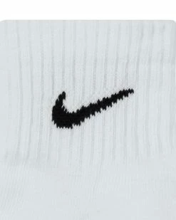 Nike Everyday Cushioned Blanc Lot De 3 Paires De Chaussettes -Magasin De Mode sx7667 100 lot 3 paires de chaussettes nike everyday sx7667 100 04 4